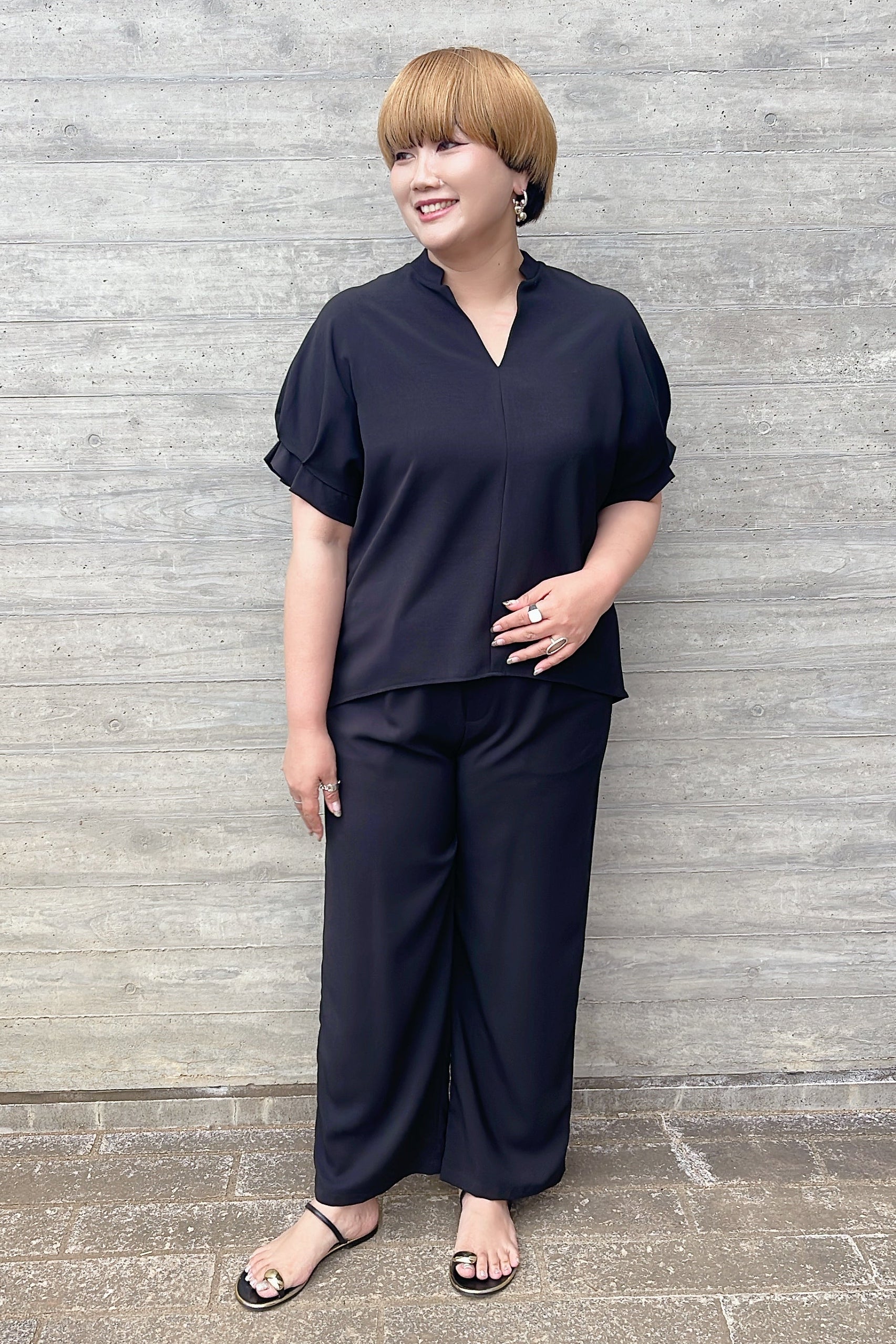 接触冷感シリーズ〈デザイントップス×タックパンツ〉