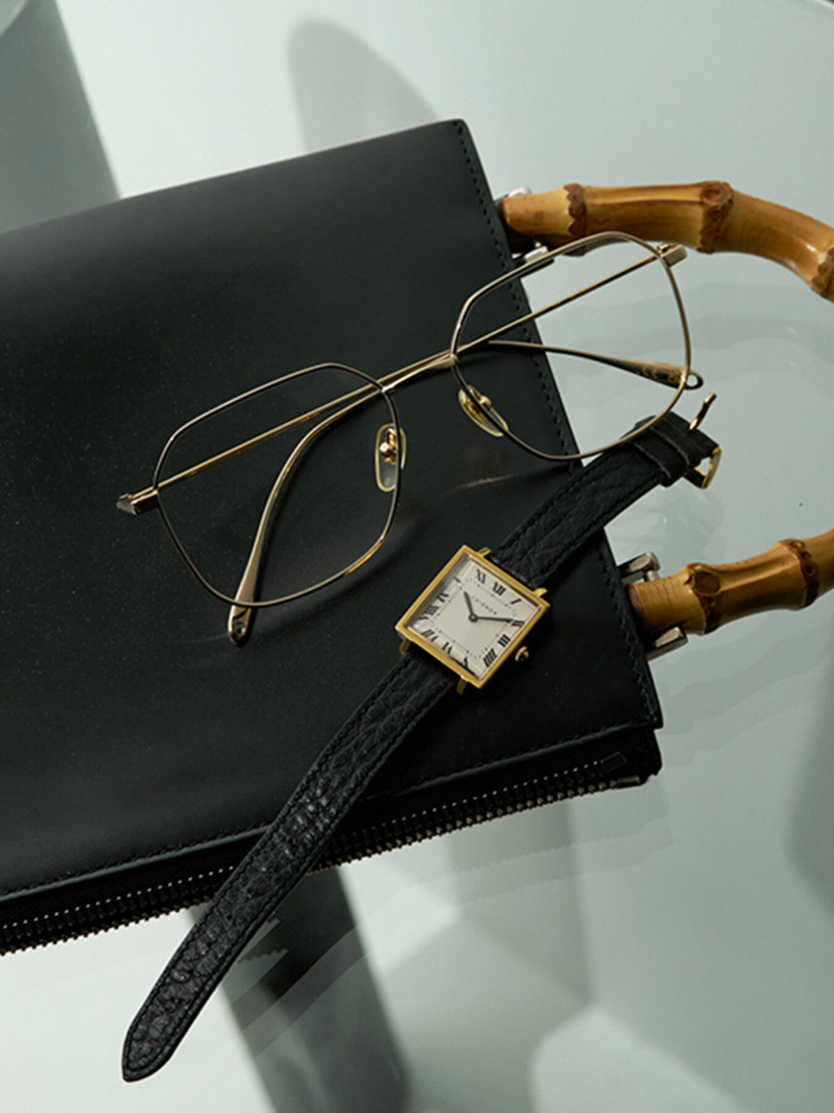 【限定商品】【CHIGNON】CHIGNON×VAGUE CARRE/0051-093YT