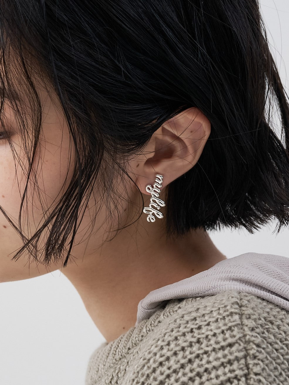 【CHIGNON】ロゴアシメピアス/0054-113SH