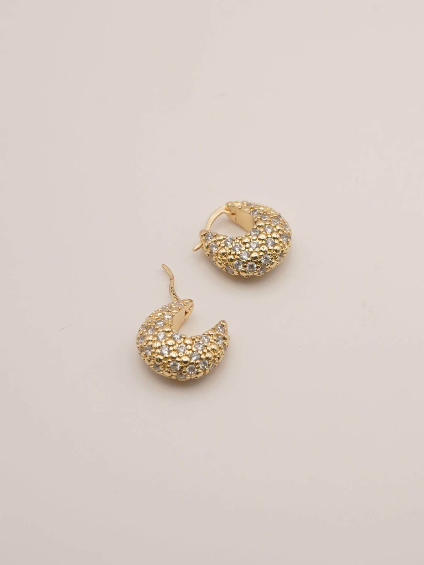 【CHIGNON】ドロップパヴェワンタッチピアス/0056-515SH