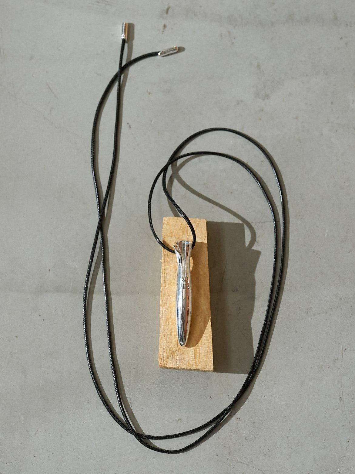 【CHIGNON】ロングチューブネックレス/0061-116SH