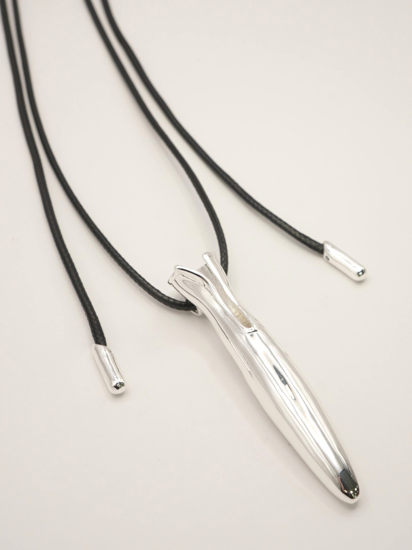 【CHIGNON】ロングチューブネックレス/0061-116SH