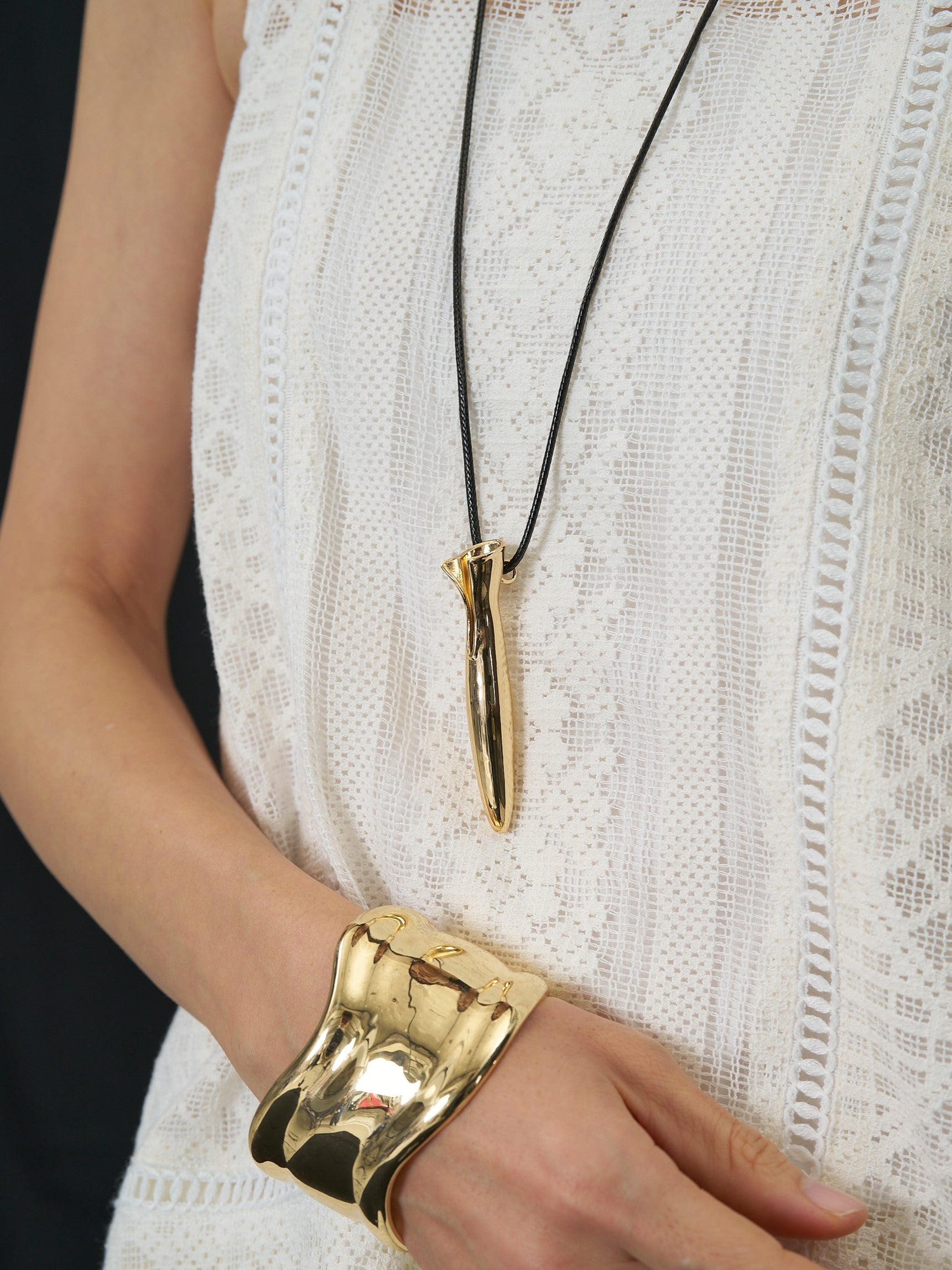 【CHIGNON】ロングチューブネックレス/0061-116SH