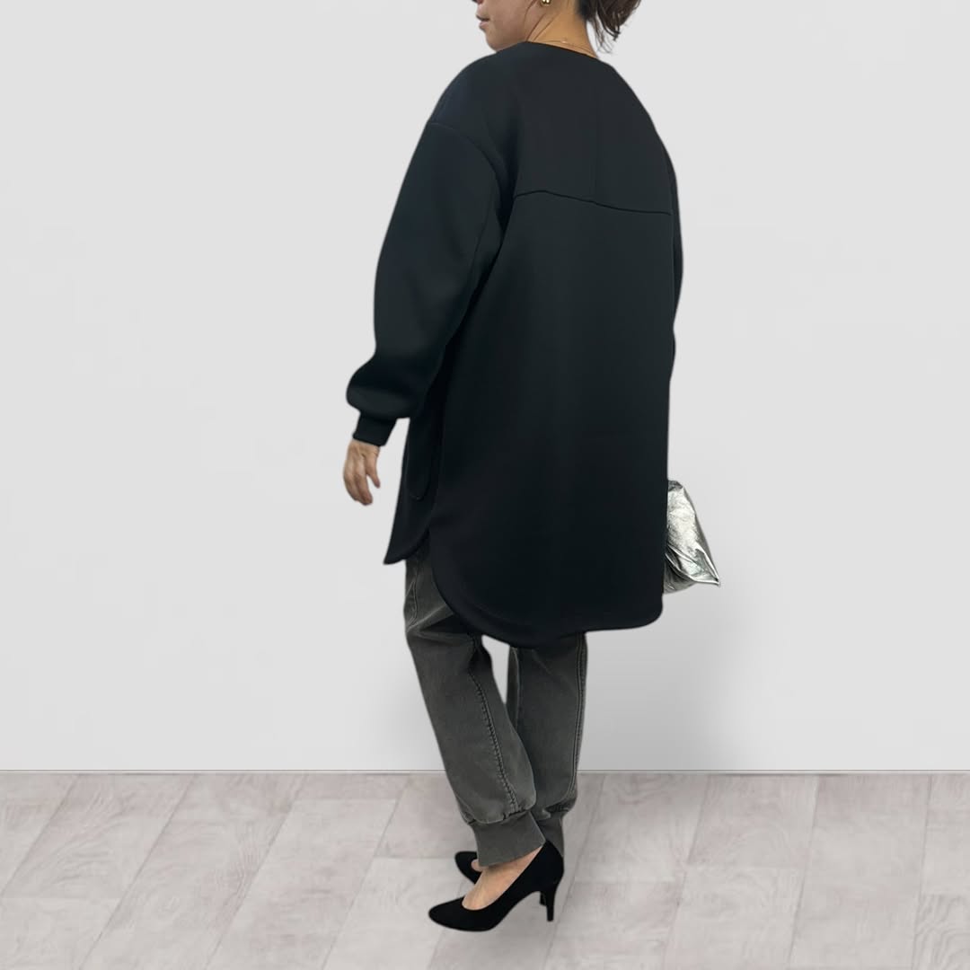 【QTUME】ノンモノフィラダンボールラウンドヘムミドルコート/550-24552