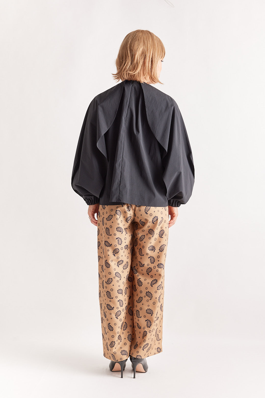 【STELLA CIFFON】ウォーターリペレントフリルブラウス/ST1-26403