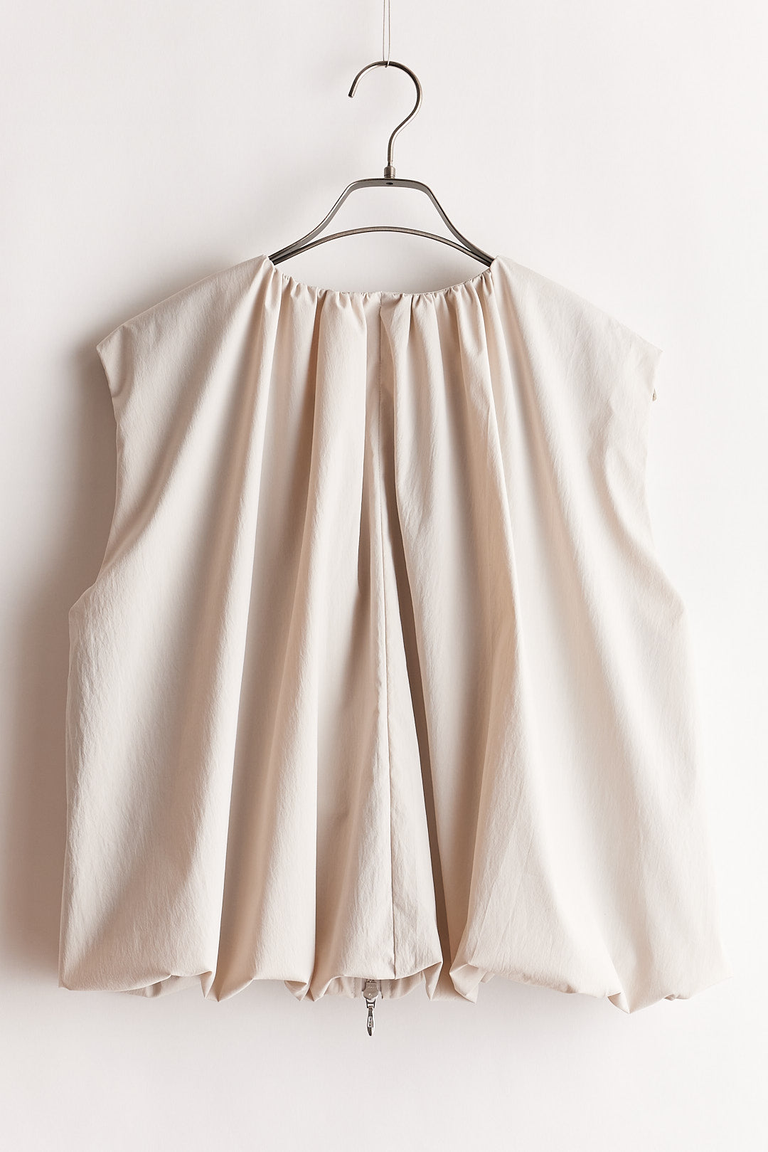 【STELLA CIFFON】ウォーターリペレントタイプライターギャザーブルゾン/ST2-26101