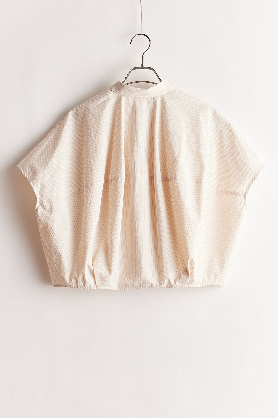 【STELLA CIFFON】ナチュラルリップルボイルボリュームトップ/ST2-26406