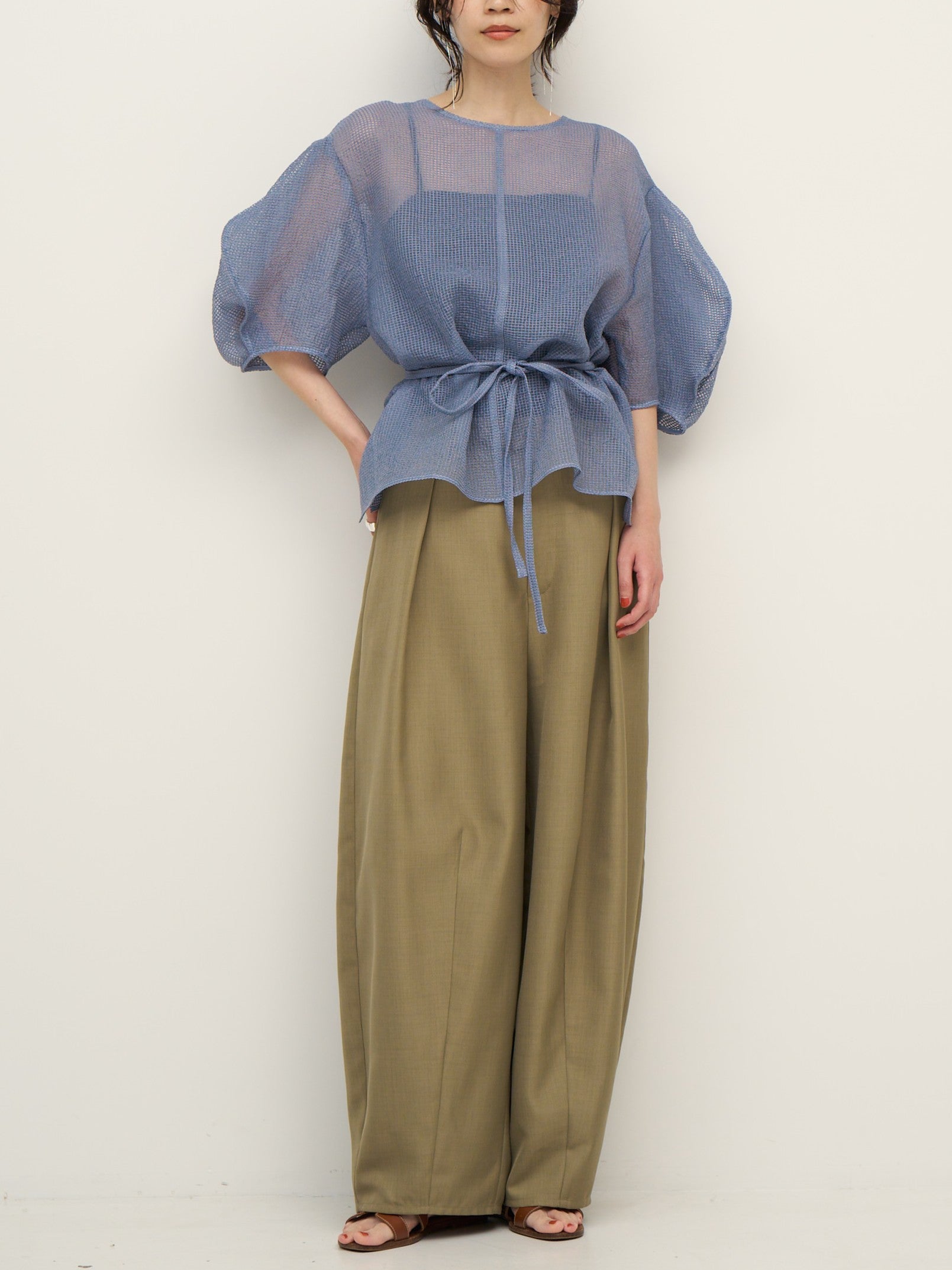 【CHIGNON】シアーチェックボリュームスリーブプルオーバー/1562-301KK