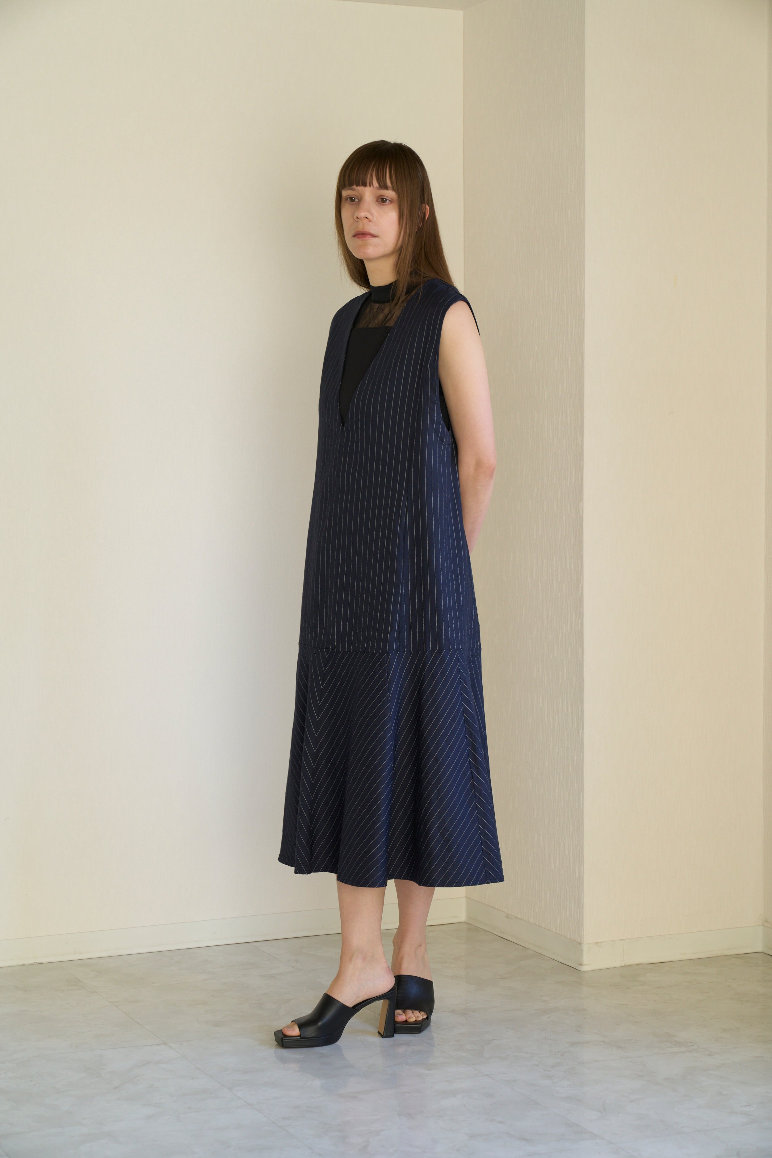 【Ordinary】ピンストライプスリーブレスドレス/BO26-511D