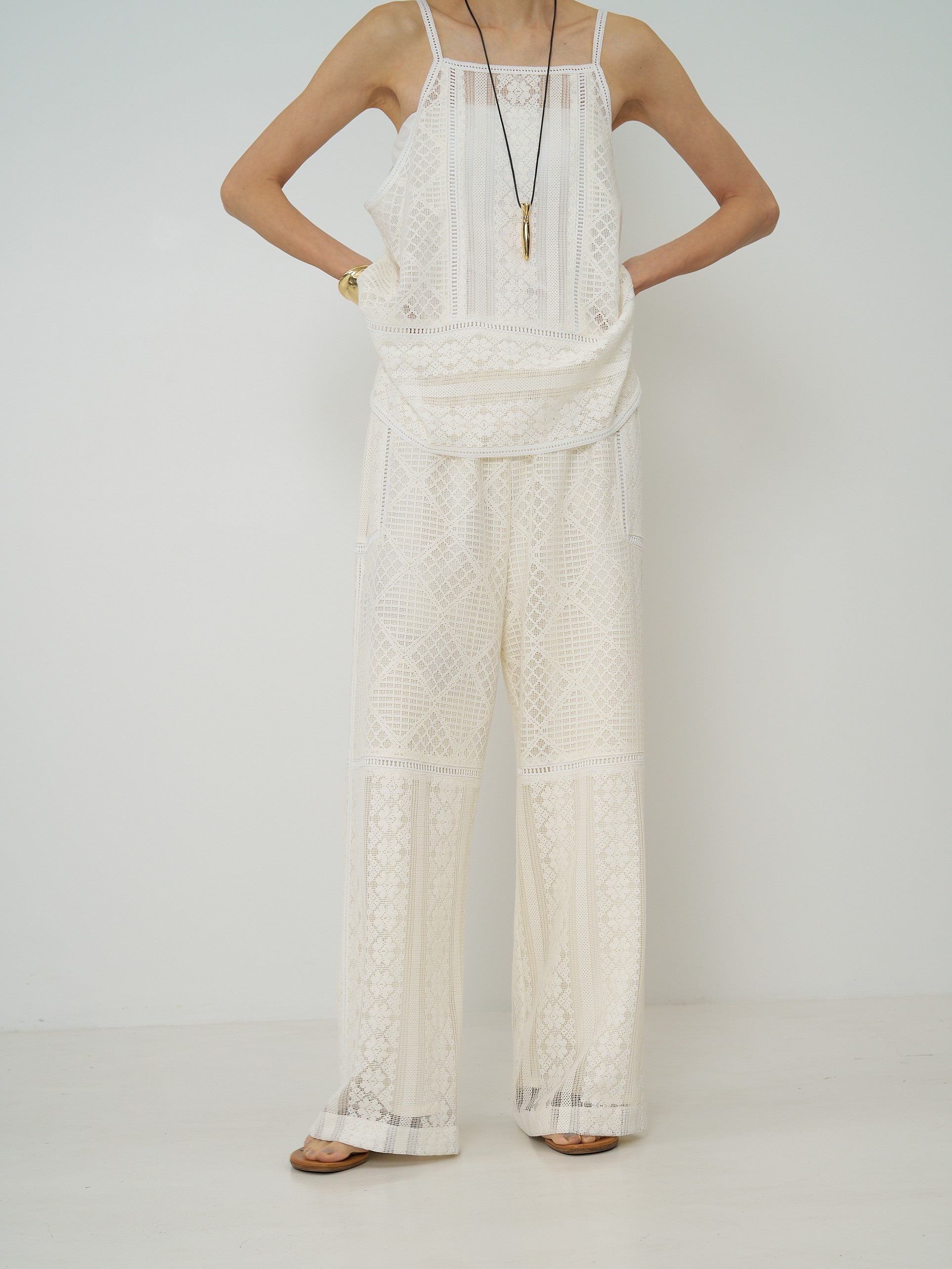 【CHIGNON】パッチワークレースキャミソール/1861-050BZ