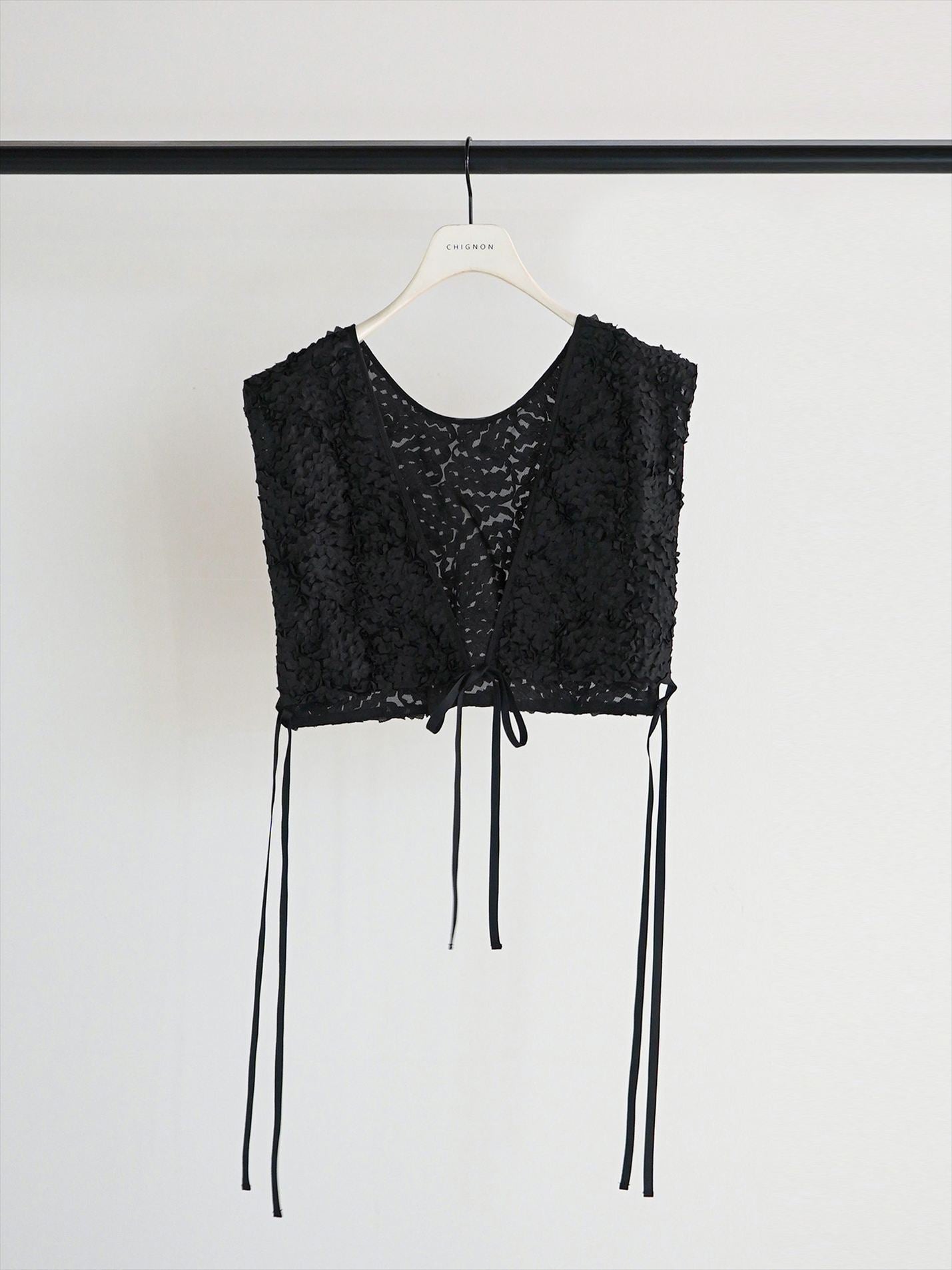 【CHIGNON】フリルエンブロミニベスト/1961-049BZ