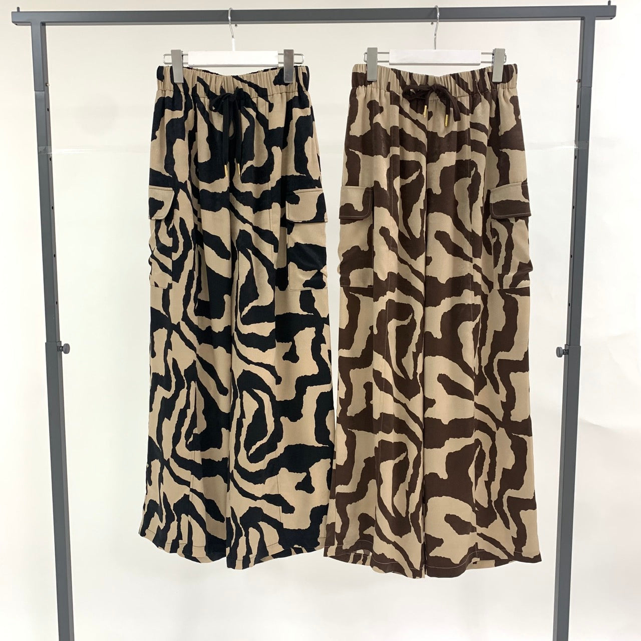 【SUGAR ROSE】アニマル柄カーゴパンツ/259703