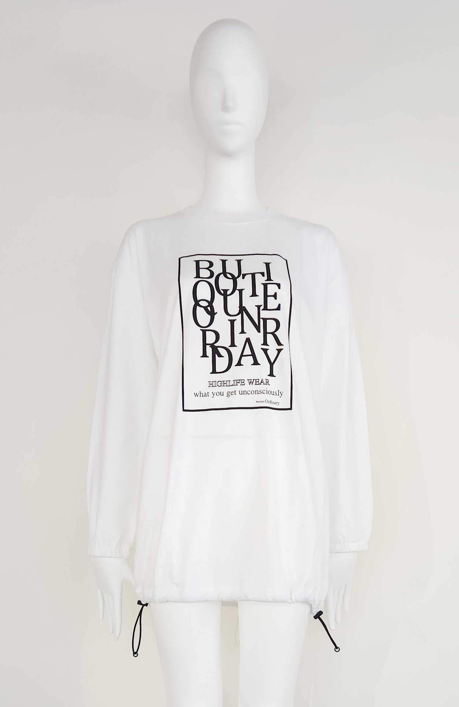 【Ordinary】ランダムタイポポーチLS Tシャツ/BO25-308T