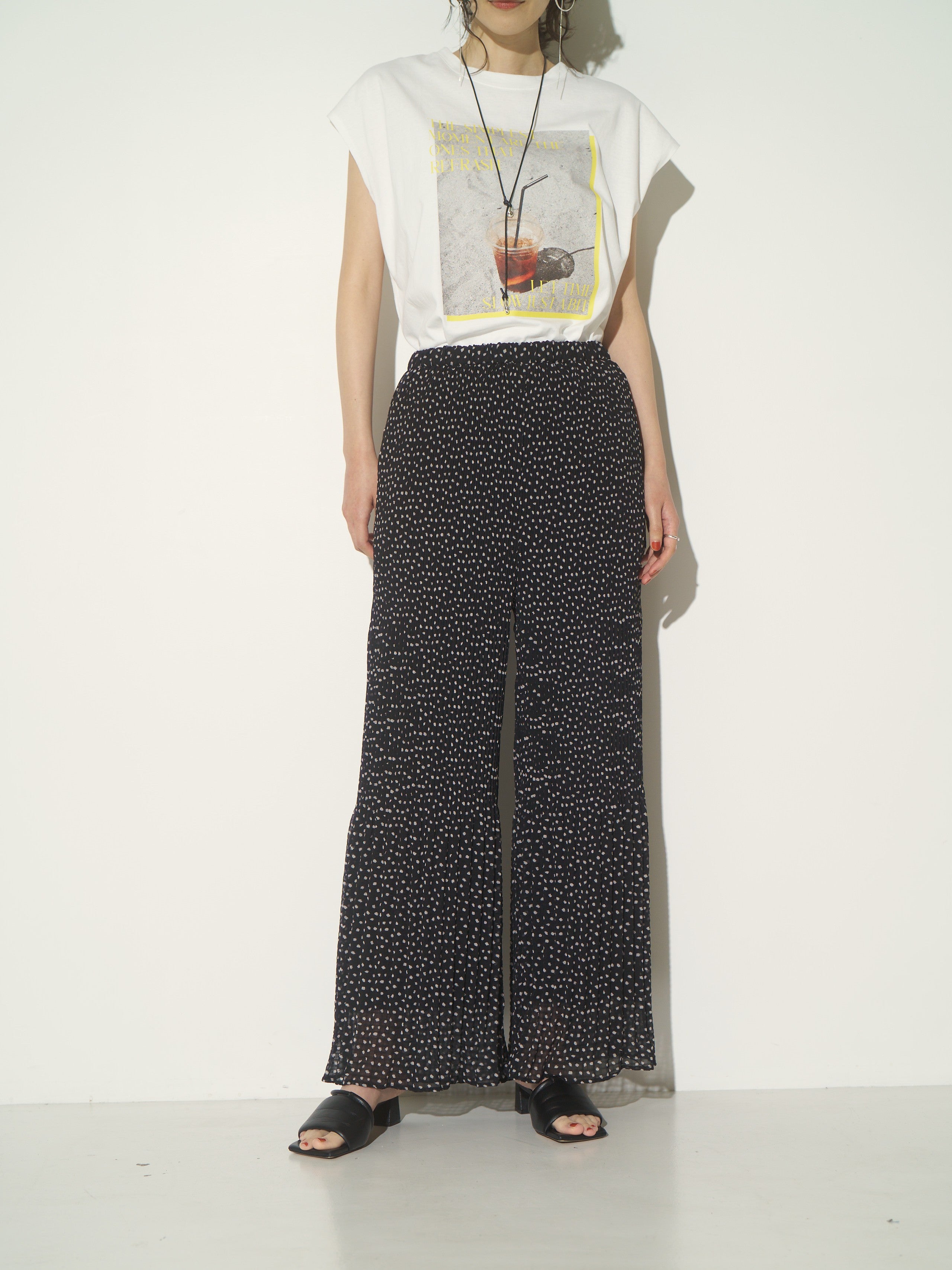 【CHIGNON】サッカードットプリーツパンツ/3562-340MK