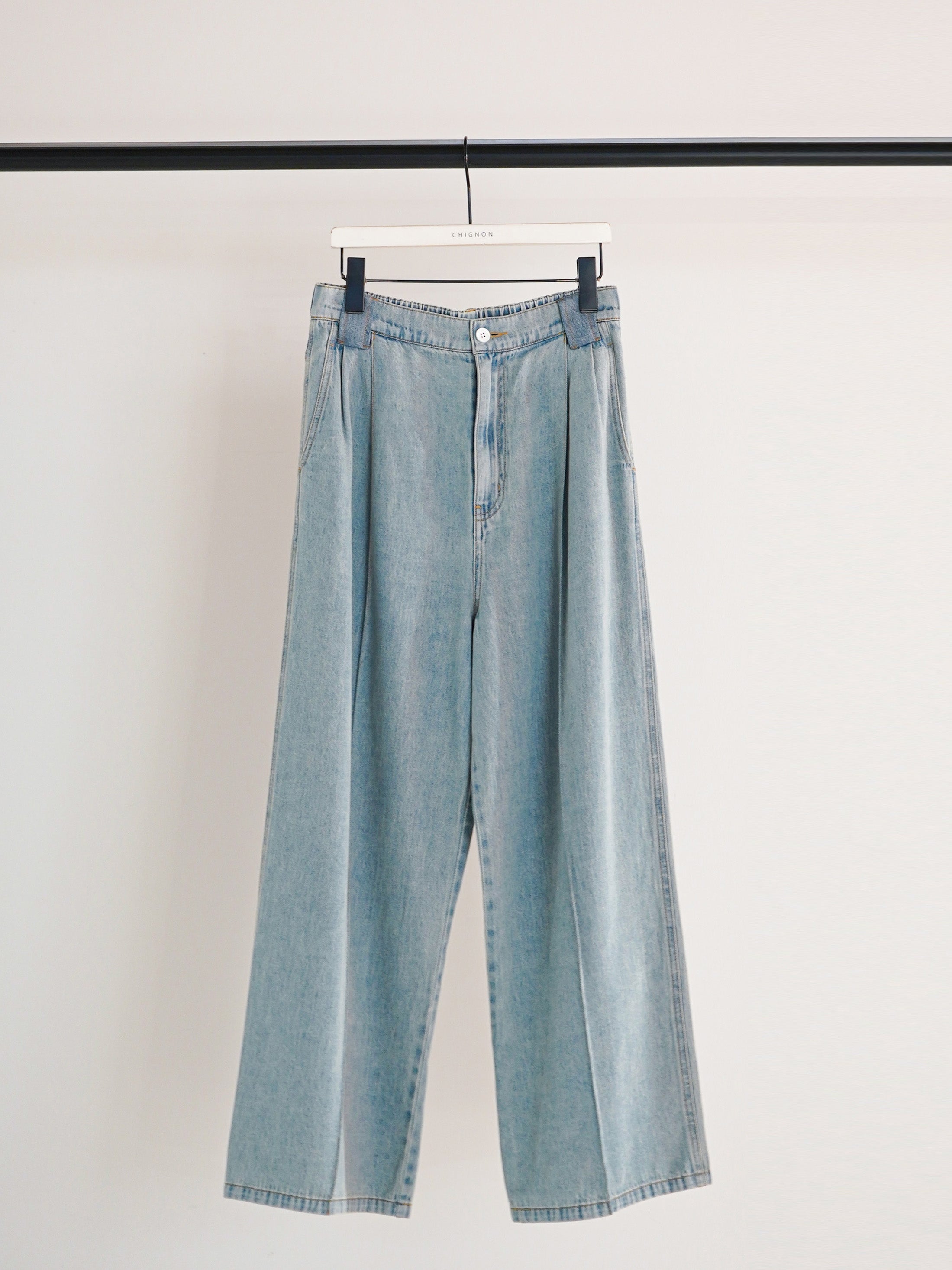 【CHIGNON】センターステッチデニムパンツ/3861-042BT