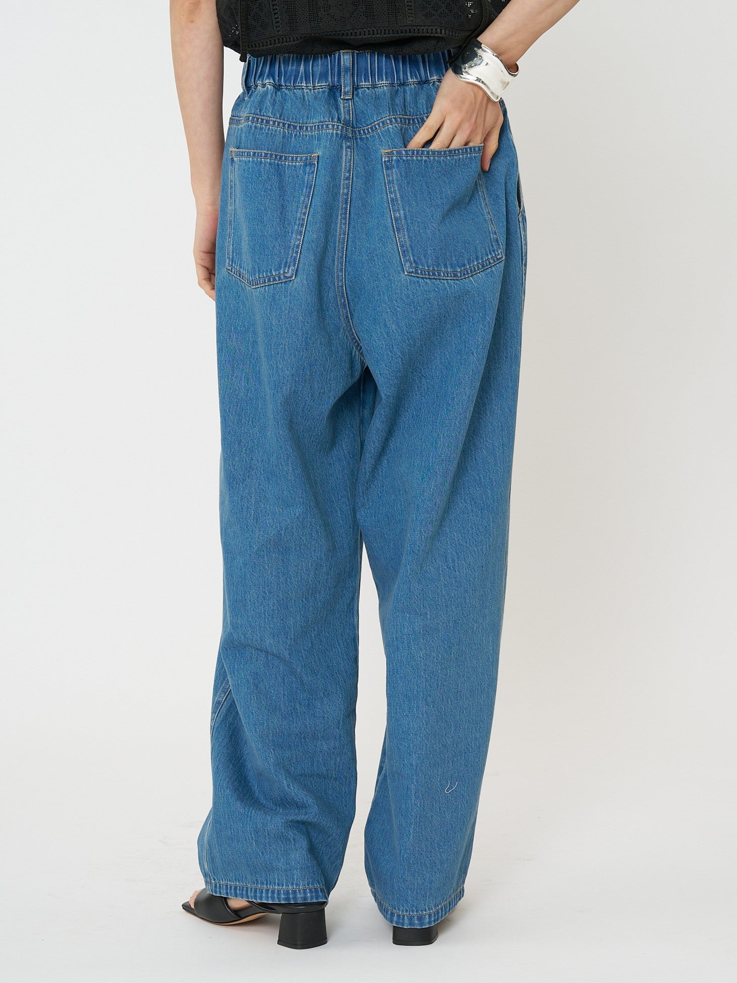 【CHIGNON】センターステッチデニムパンツ/3861-042BT