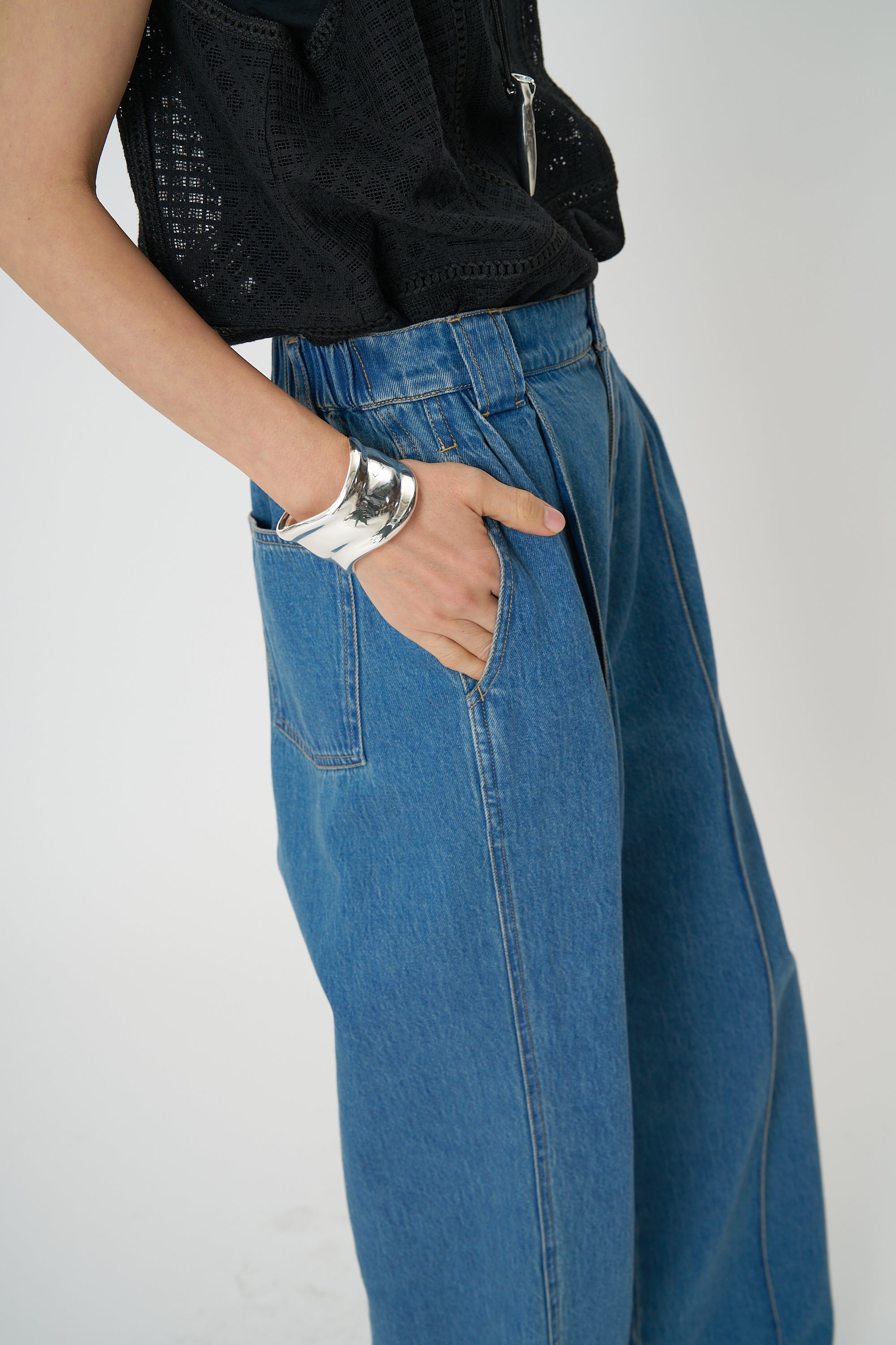 【CHIGNON】センターステッチデニムパンツ/3861-042BT