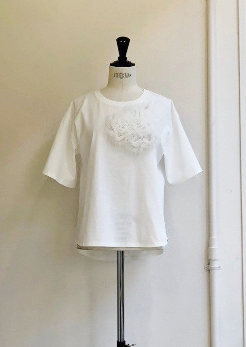 【anana】3Dチュール刺繡Tシャツ/a19-013