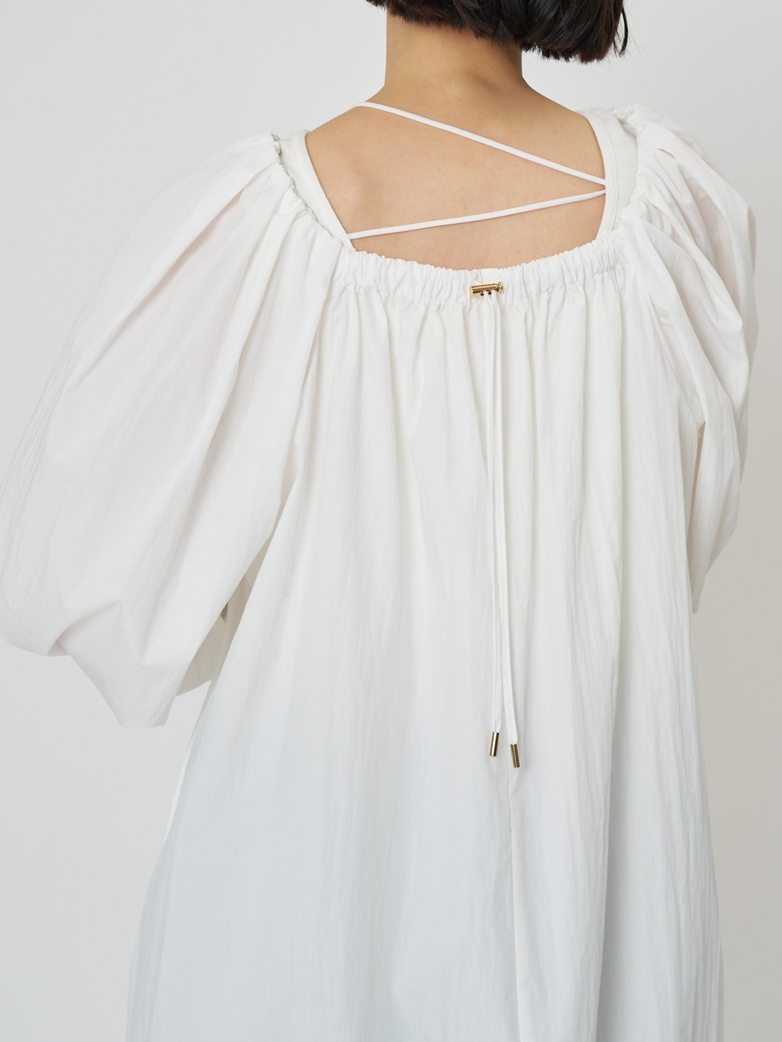 【CHIGNON】 ボリュームスリーブワンピース/5261-034MK