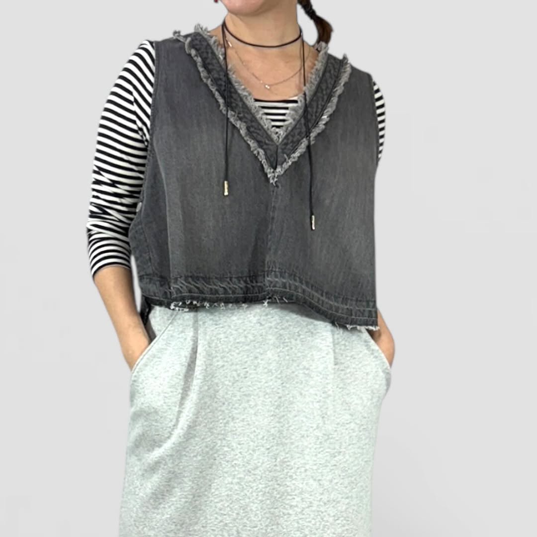 【QTUME】8onzデニムフリンジVネックベスト/552-25665
