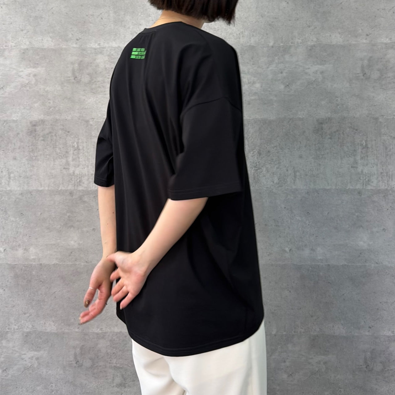 【Anna Kerry】バックネックロゴTシャツ/85261916