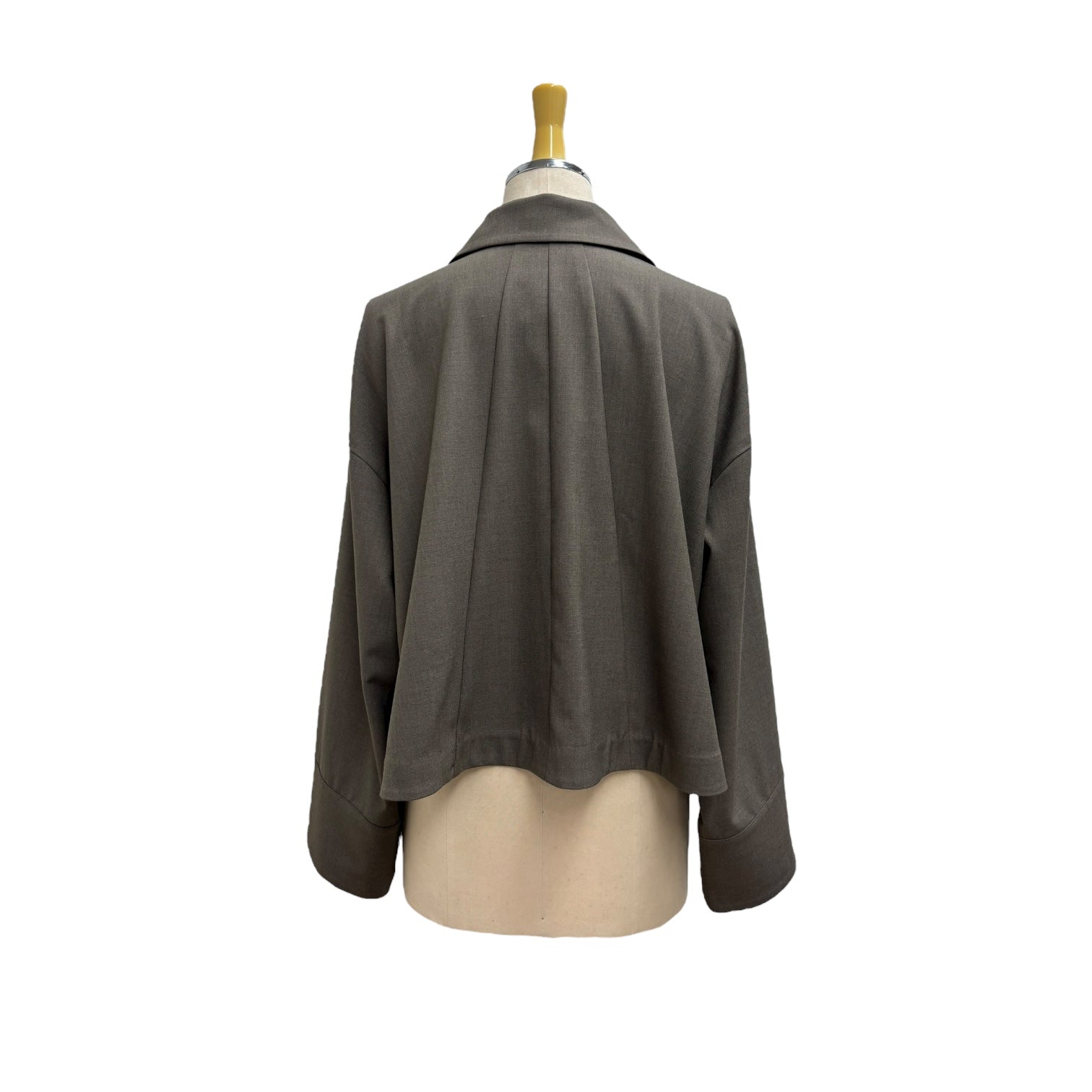 【ayane】ショート丈テーラードジャケット/816336