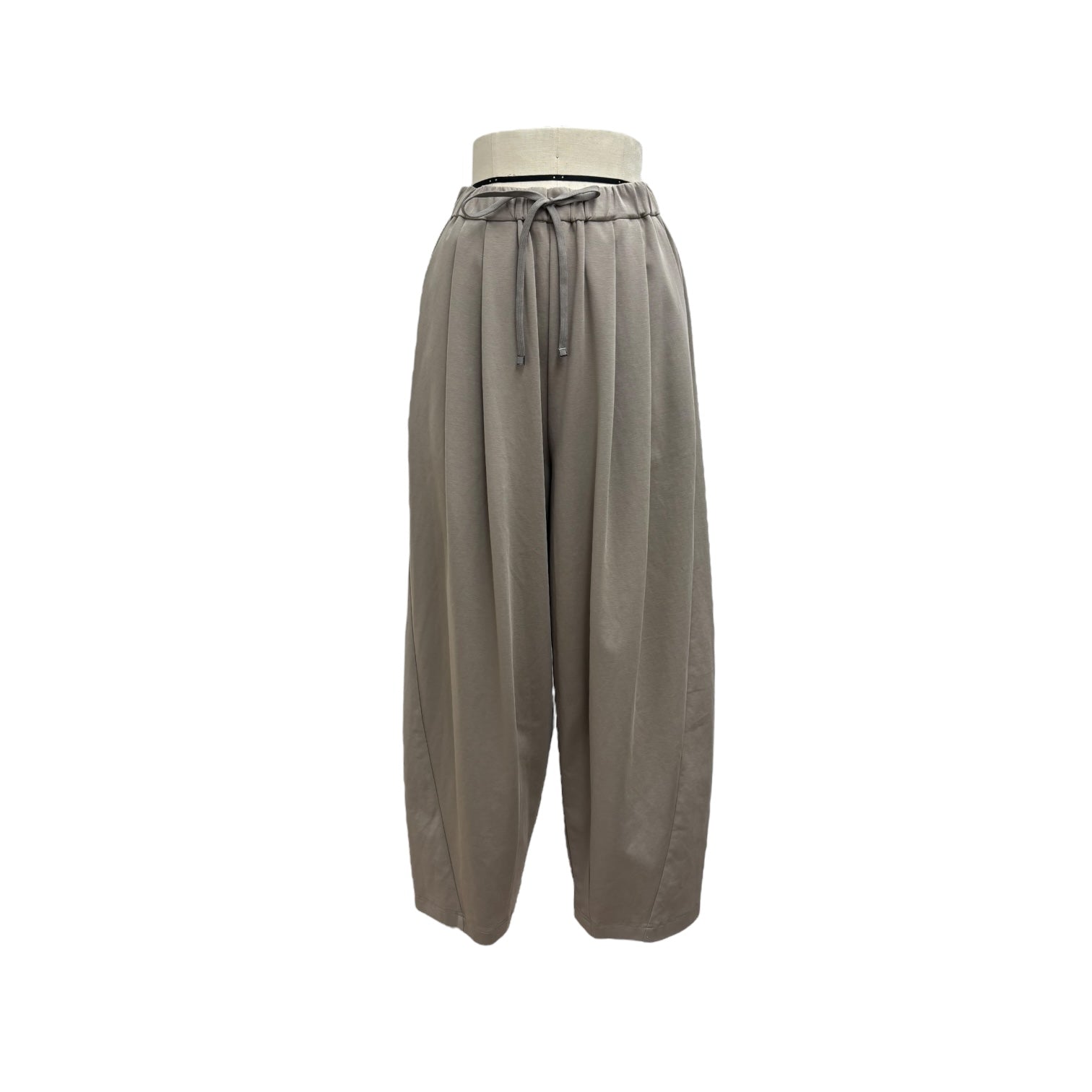 【ayane】ポンチ素材バレルレッグパンツ/816339