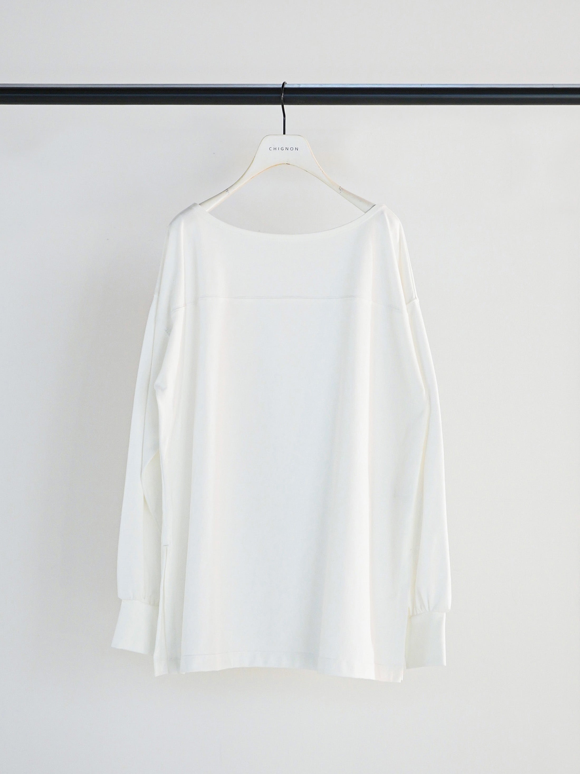 【CHIGNON】度詰天竺ボートネックロンT/8261-015KK