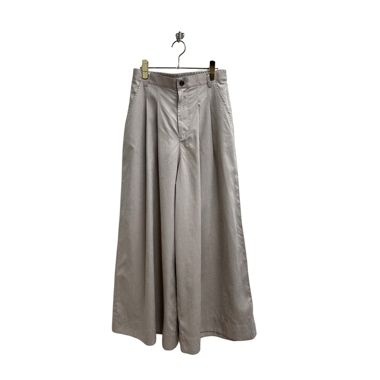 【ayane】ピーチスキンツイルタックワイドパンツ/826511