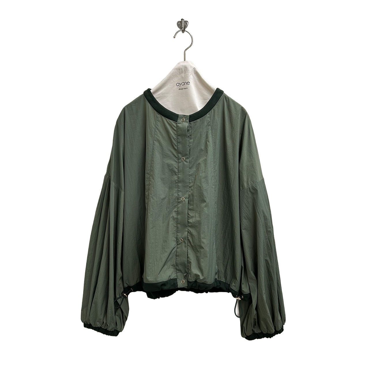 【ayane】UVプロテクション素材ボリューム袖ブルゾン/826529