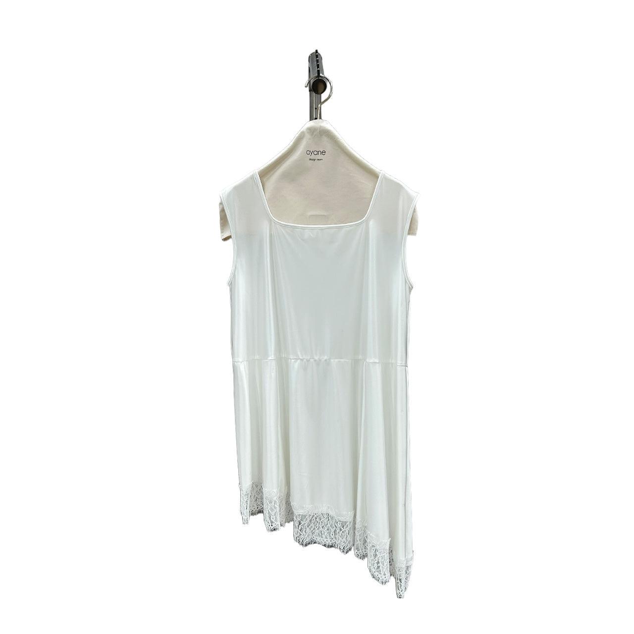 【ayane】裾レースアシンメトリーフレアタンク/836605