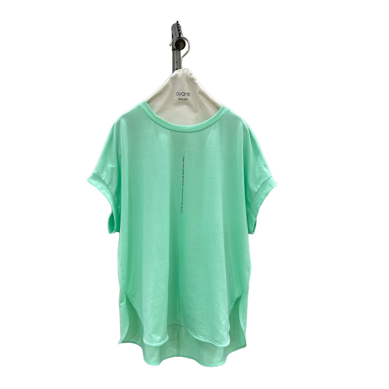 【ayane】縦ロゴフレンチTシャツ/836610