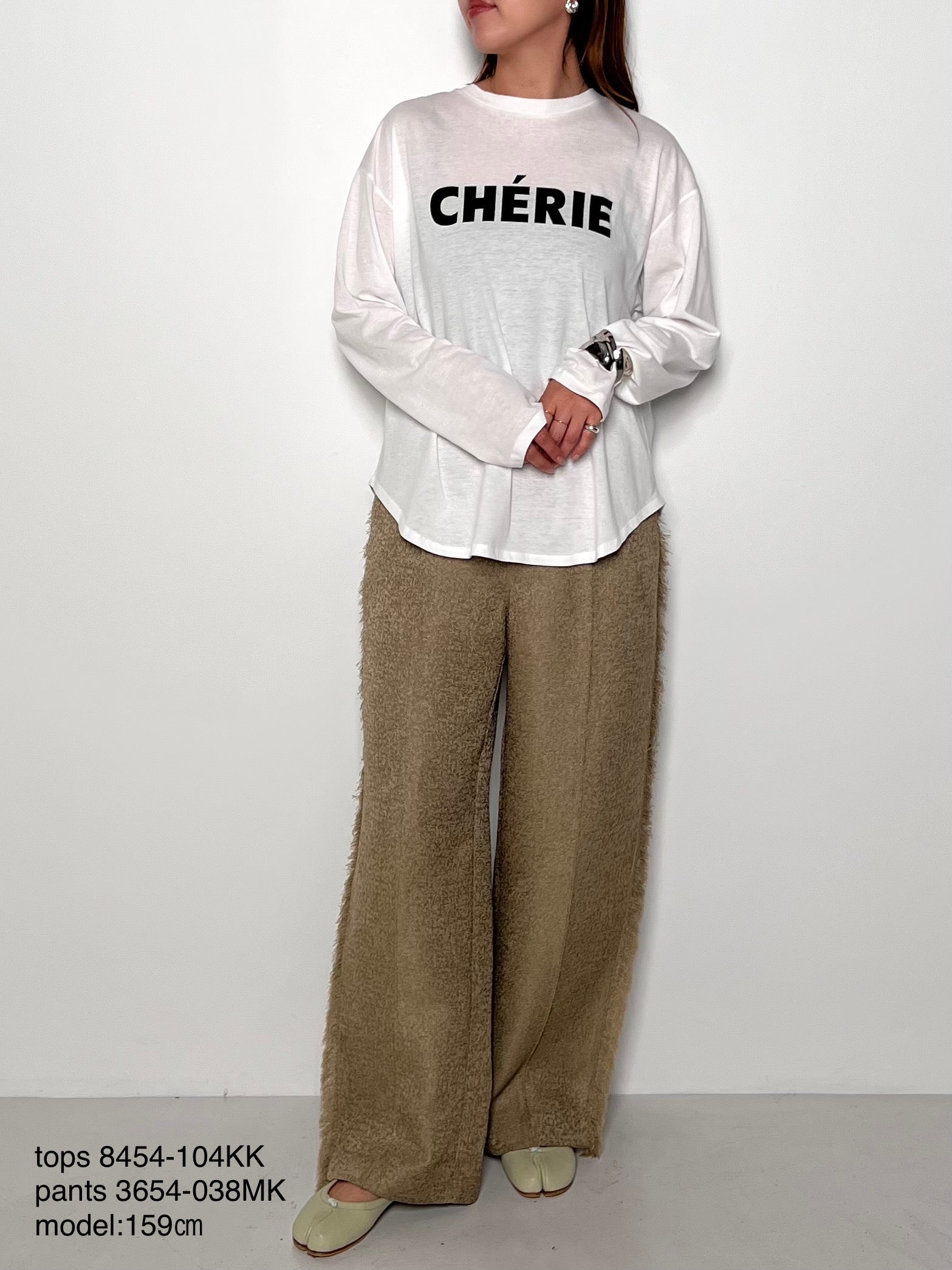 【CHIGNON】 "CHERIE"シンプルロゴT/8454-104KK