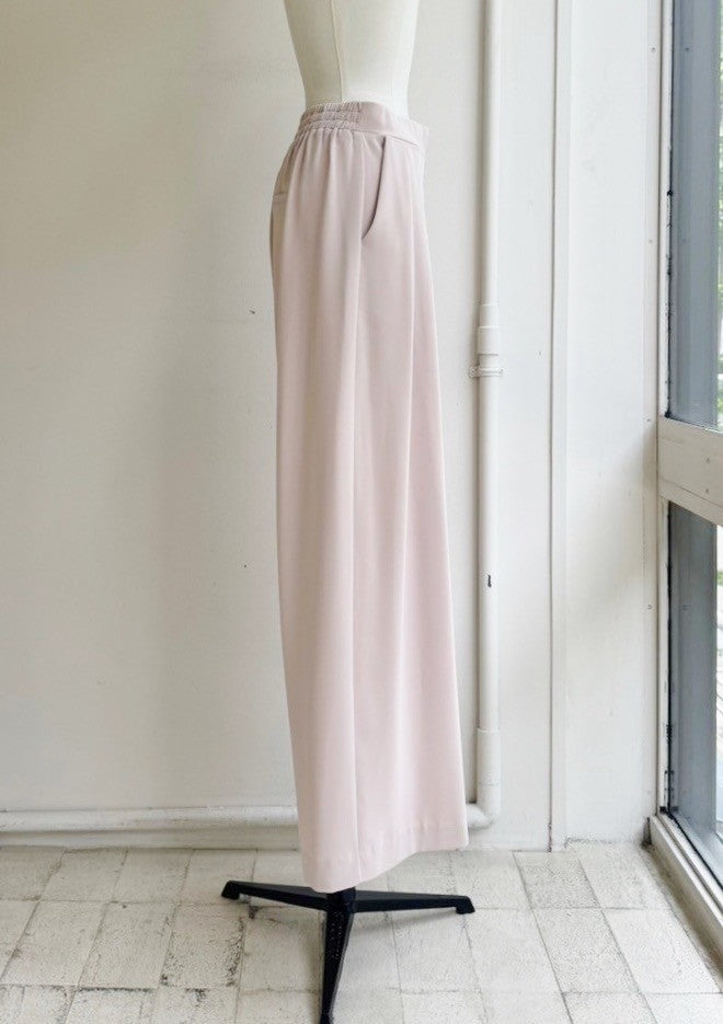 【anana】着痩せハイウエストストレートパンツ/a92-027