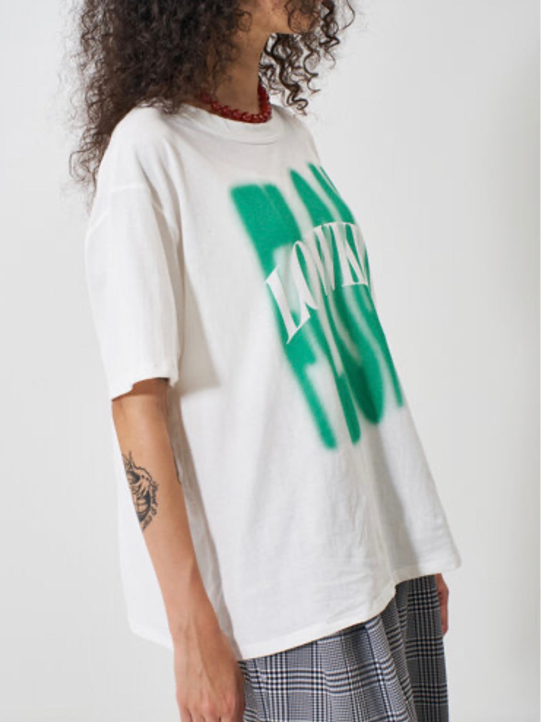 【YENN】LOWKEYプリントTシャツ/Y261-82028