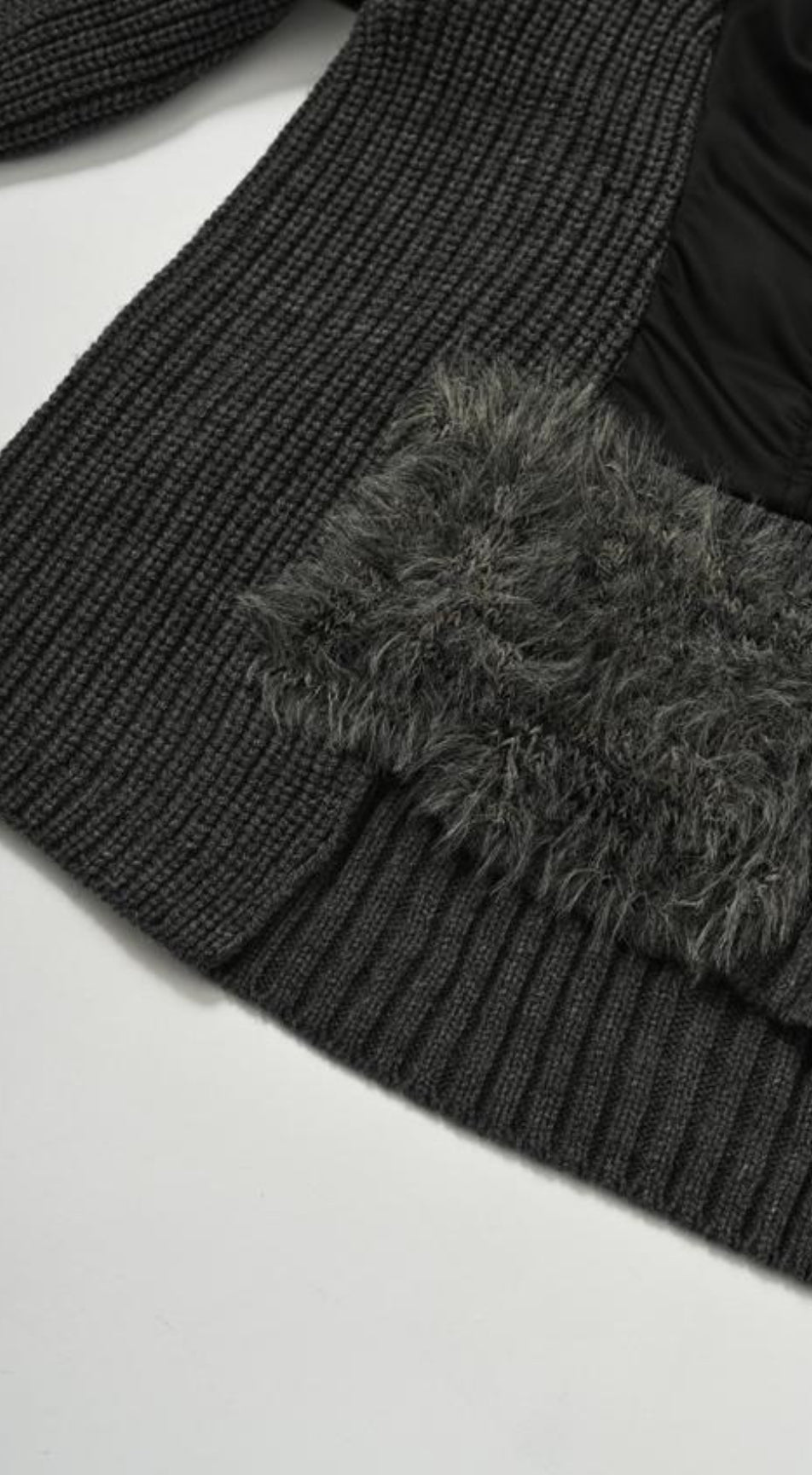 【ANGELINA】フェザーマテリアルMixブルゾン/25238-3586Q-W