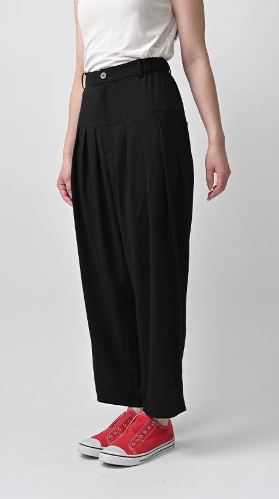 【再入荷予約】【akane】A.Lタックふんわりパンツ/26158-9786D-R