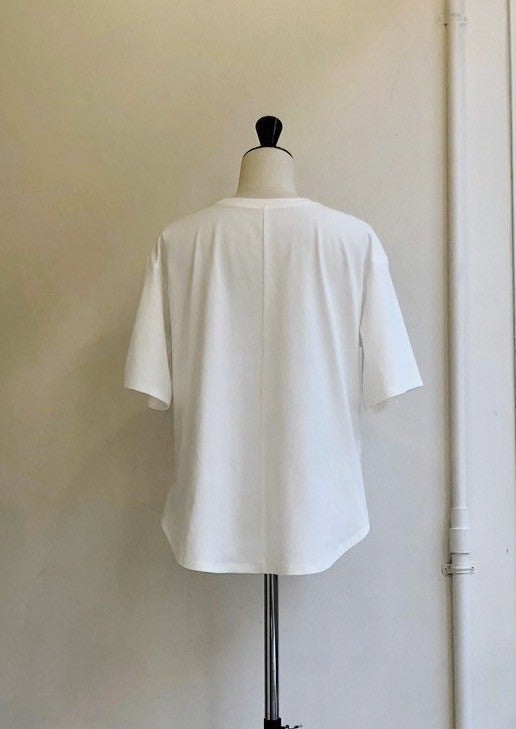 【anana】3Dチュール刺繡Tシャツ/a19-013