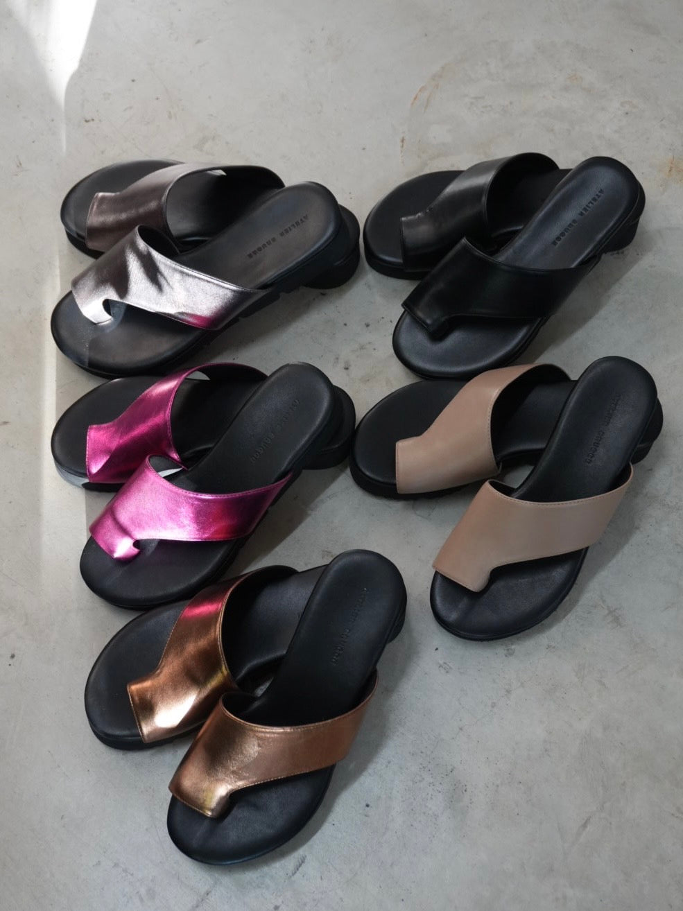 【ATELIER BRUGGE】トングサンダル/26ISM-13