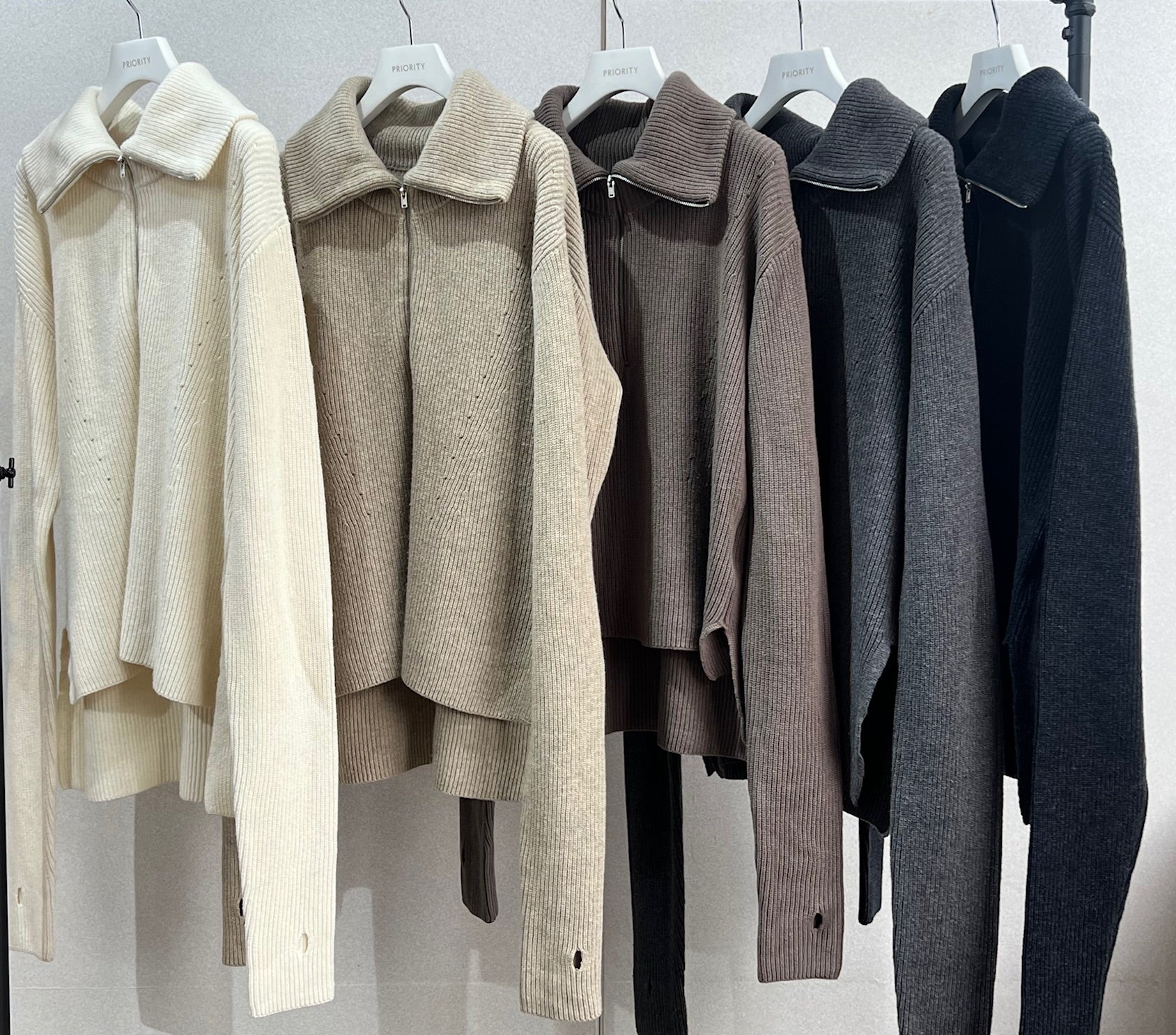 【PRIORITY】ハーフジップニット/P57050KR