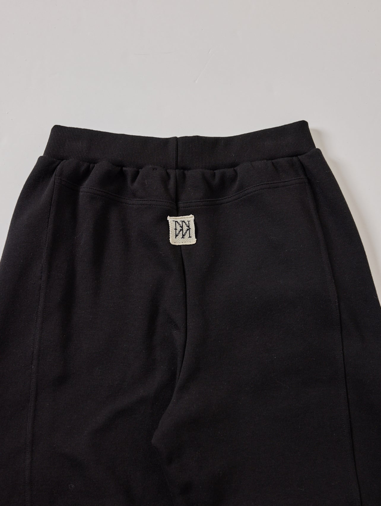 【YENN】膝タックスウェットパンツ/Y253-31078-2