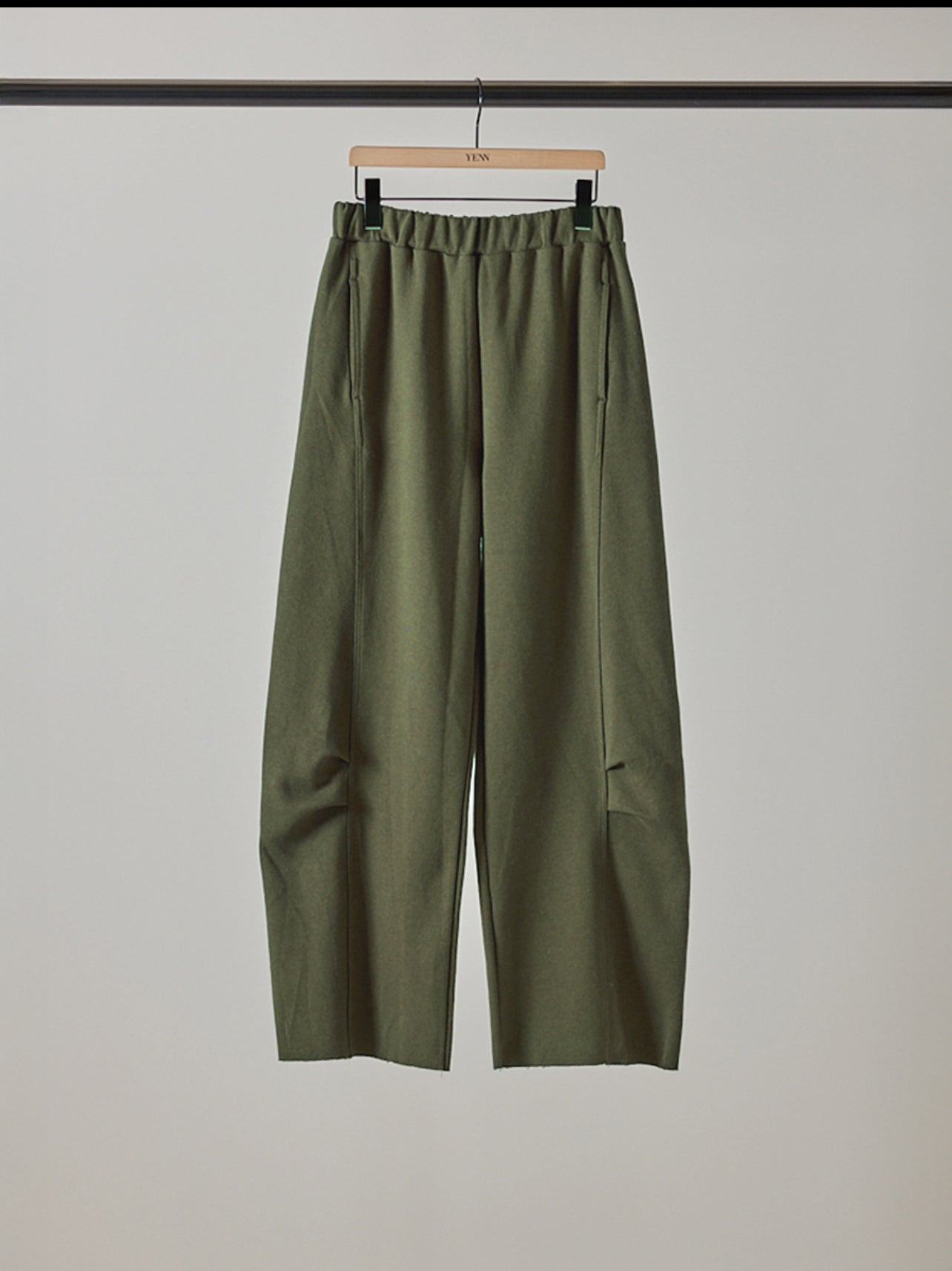 【YENN】膝タックスウェットパンツ/Y253-31078-2