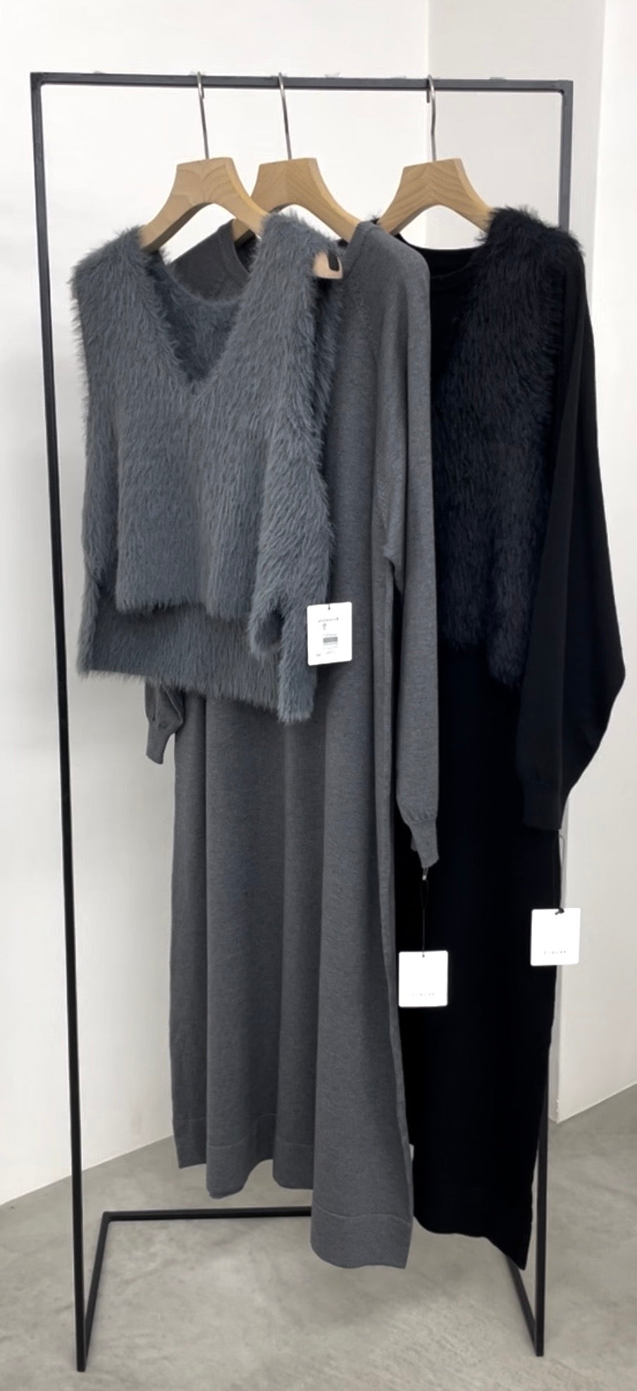【CLOCHE】シャギーベスト付きニットワンピース/45285738