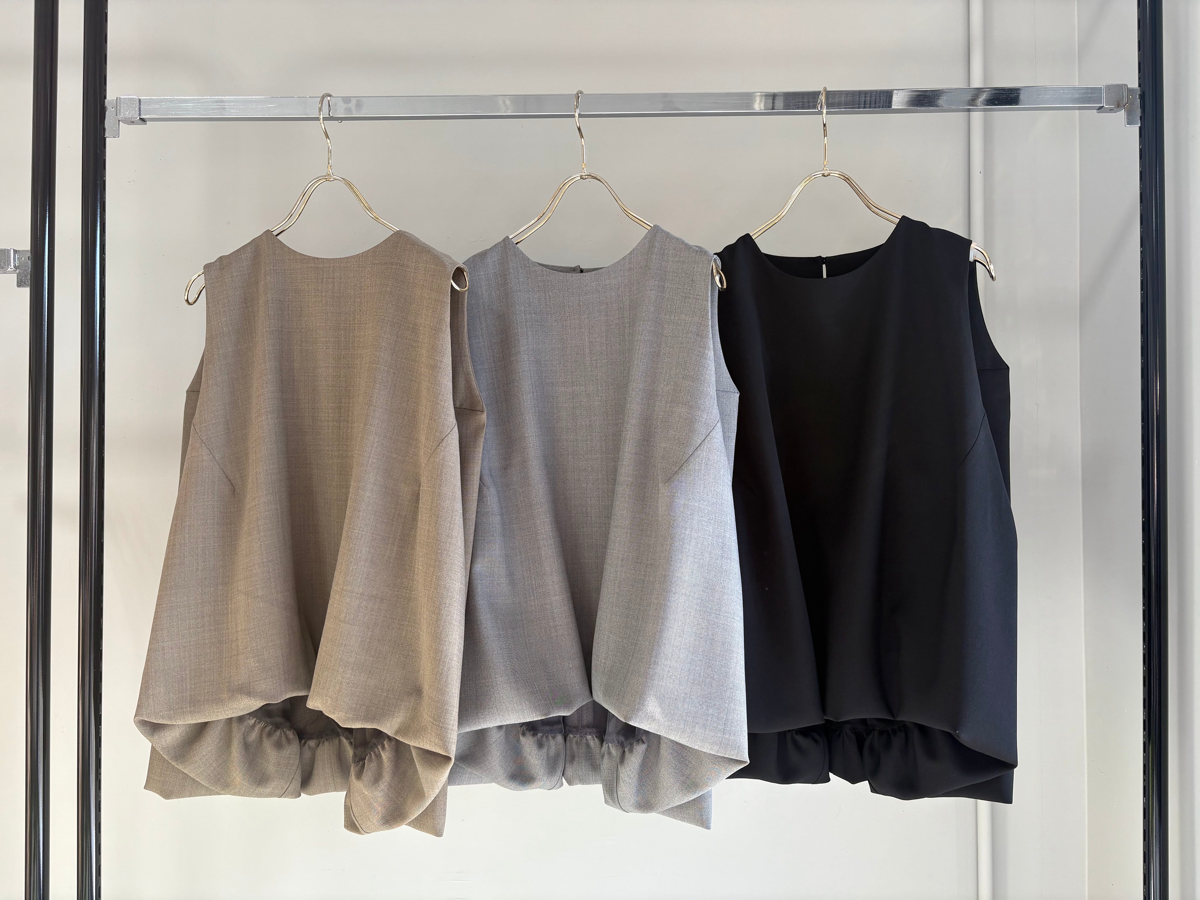 【MARGAUX VINTAGE】バルーンヘムノースリーブブラウス/MG BL-26056-S