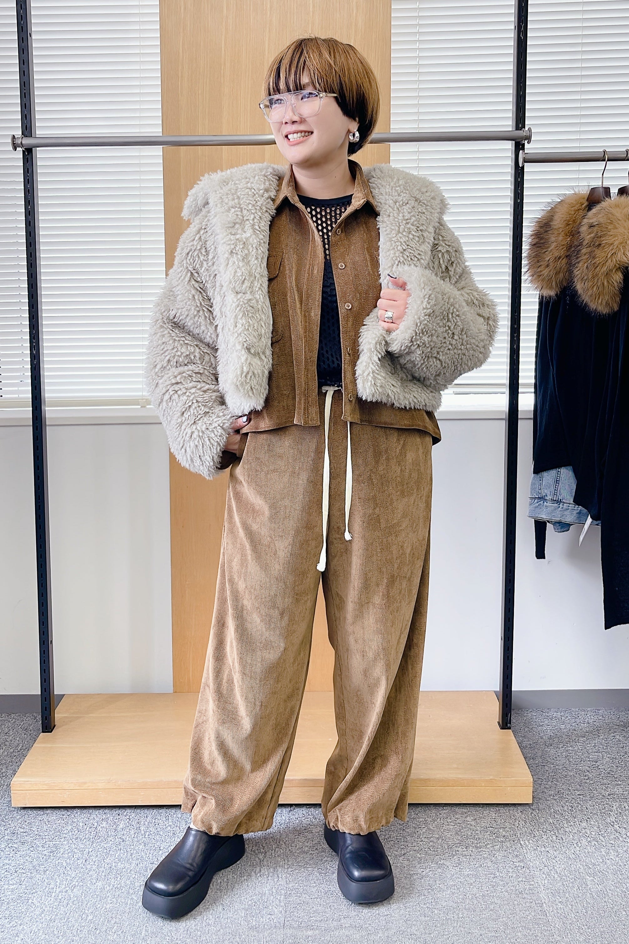 【PRIORITY】ライトコーデュロイ裾ドロスト2wayワイドパンツ/P57111BF