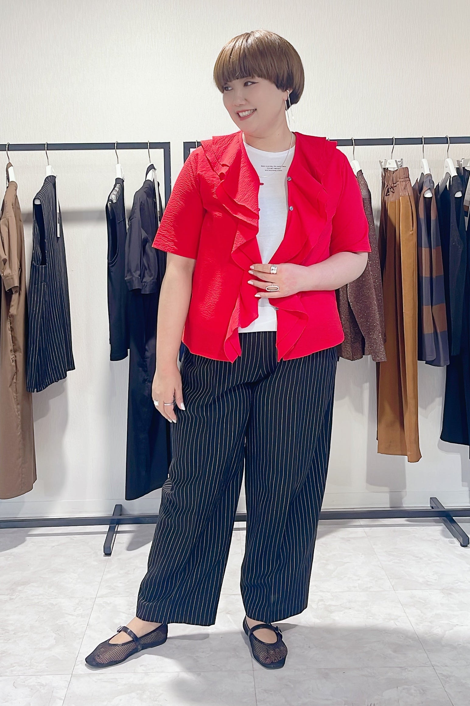 【Ordinary】ラッフルVネックブラウス/BO26-520B