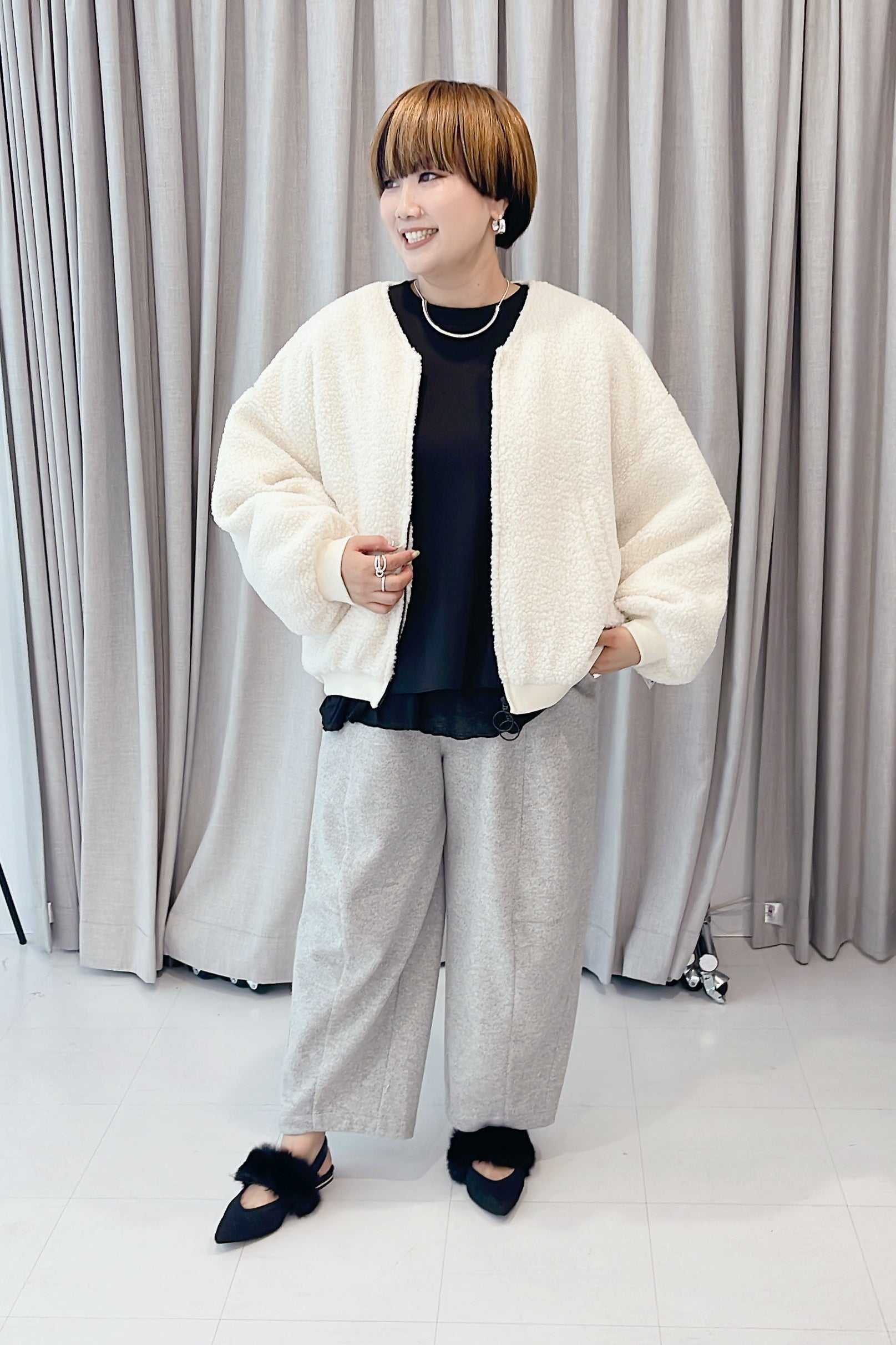 【ayane】バックロゴ刺繡ボアブルゾン/875804