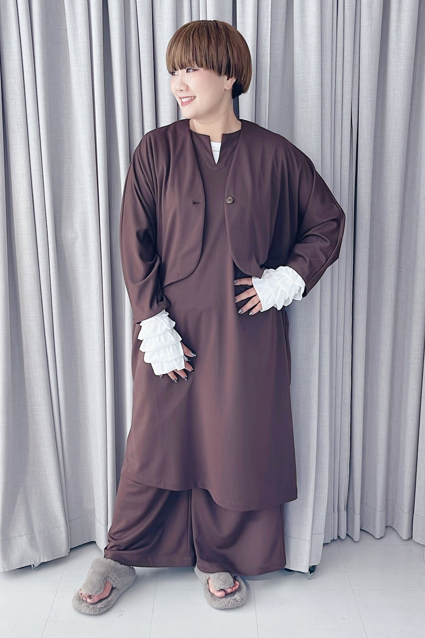 【ayane】ティアードフリルカフロンT/896131