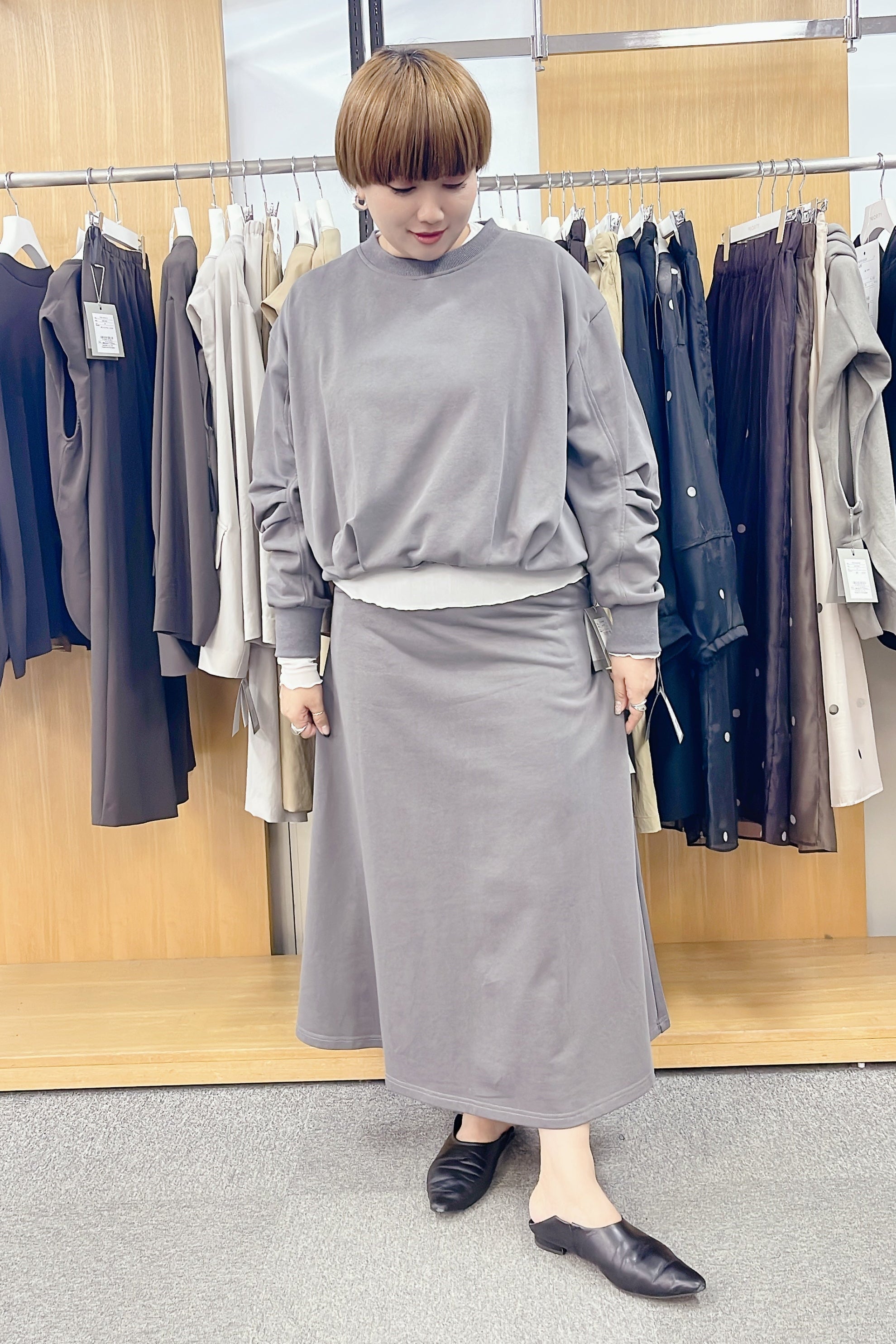 【PRIORITY】袖タック裾ドロストプルオーバー/P61043HW