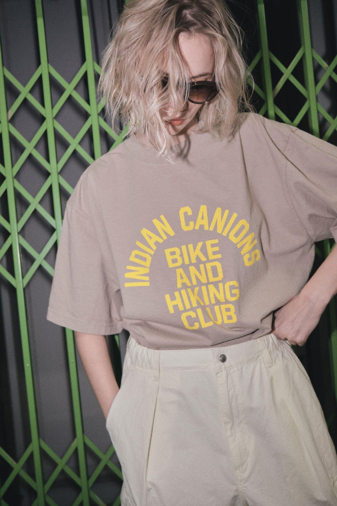 【LE MÉLANGE】アーチロゴTシャツ/8621002